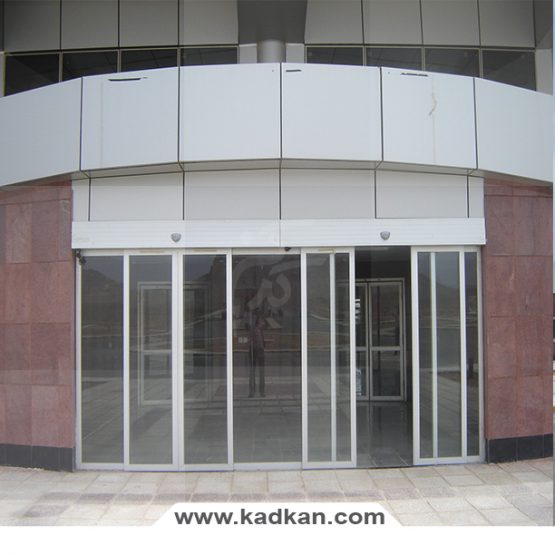سقف کاذب ایستگاه متروی اقلید