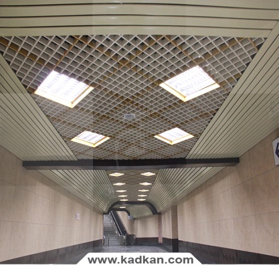 سقف کاذب ایستگاه متروی خواجه عبداله انصاری